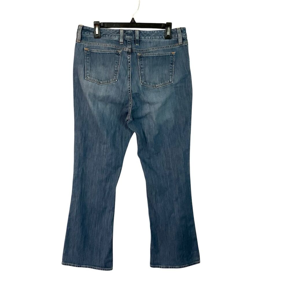 LL Bean Women's Favorite Fit Bootcut Blue Jeans Size 12 Regular Medium Wash Blue - Picture 2 of 9